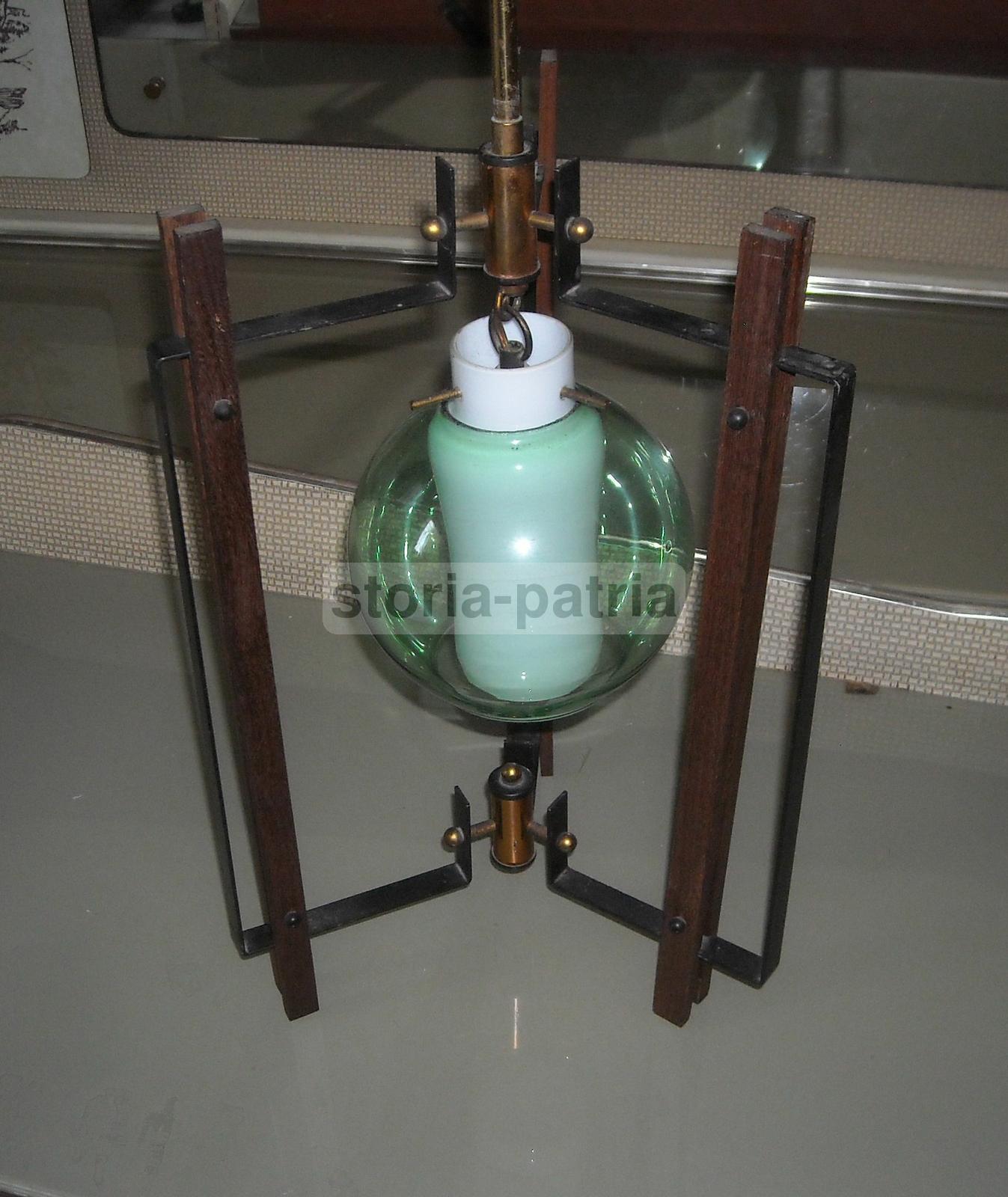 Lampada Vintage Anni '50 In Legno E Vetro, Design Italiano