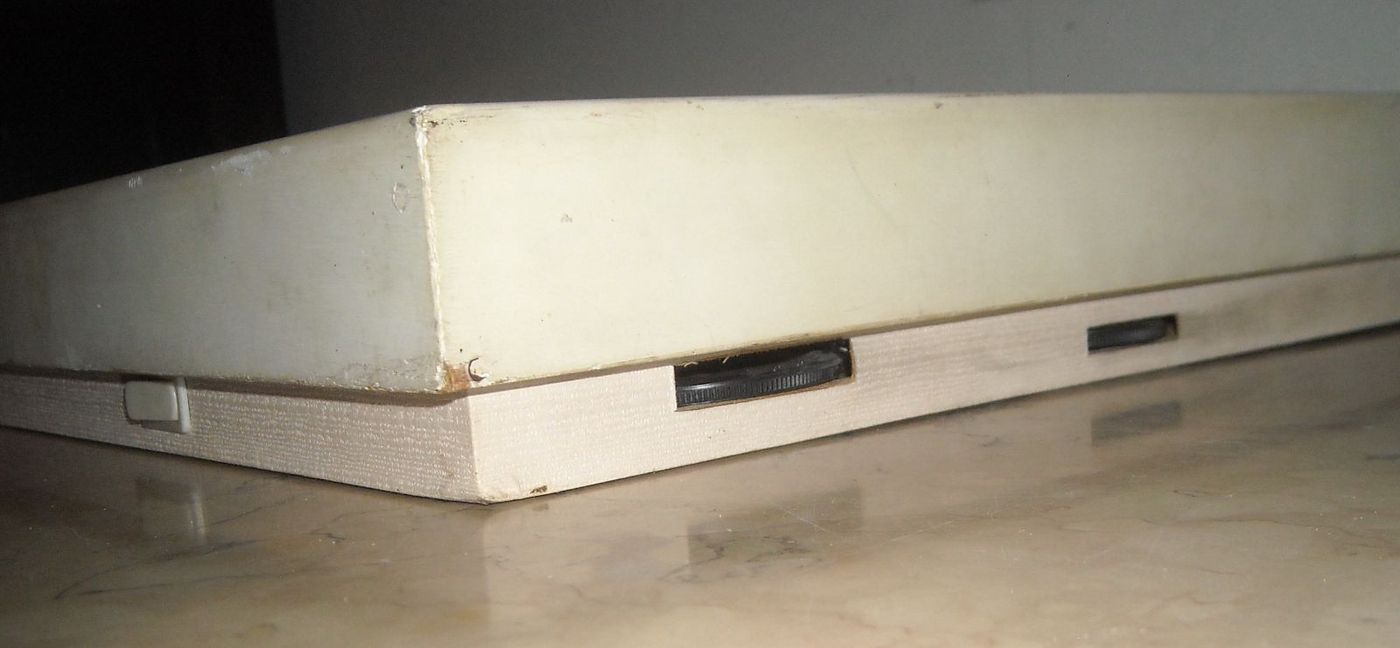 Radio d'Epoca Krundaal Mascherata In Quadro, Parma, Anni '60