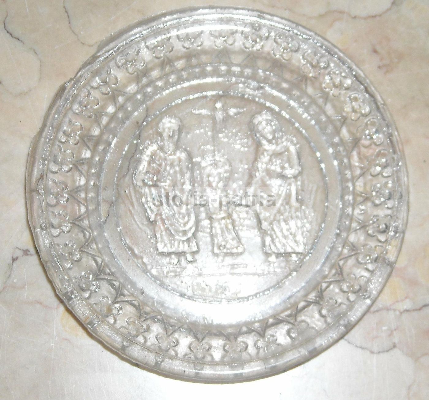 Piattino In Vetro d'Epoca Con Sacra Famiglia, Anni '30