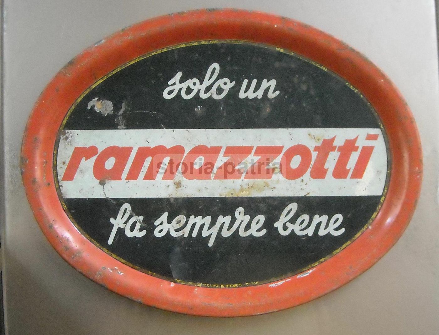 Vassoio Pubblicitario Amaro Ramazzotti In Latta