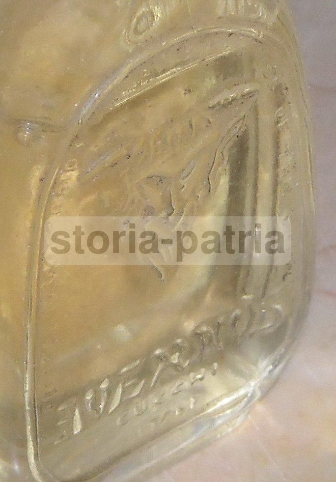 Bottiglia Mignon Liquore Avernus Cucchi