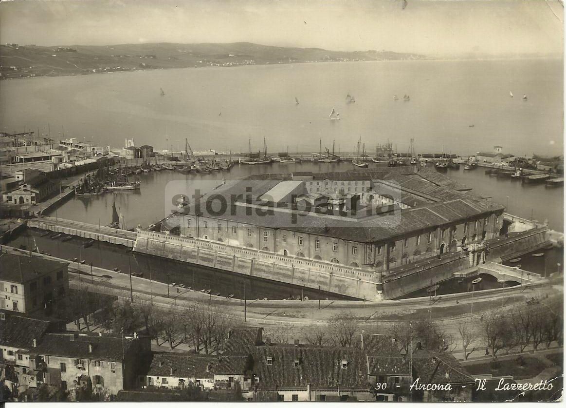Cartolina Fotografica Ancona: Lazzaretto E Porto, 1940