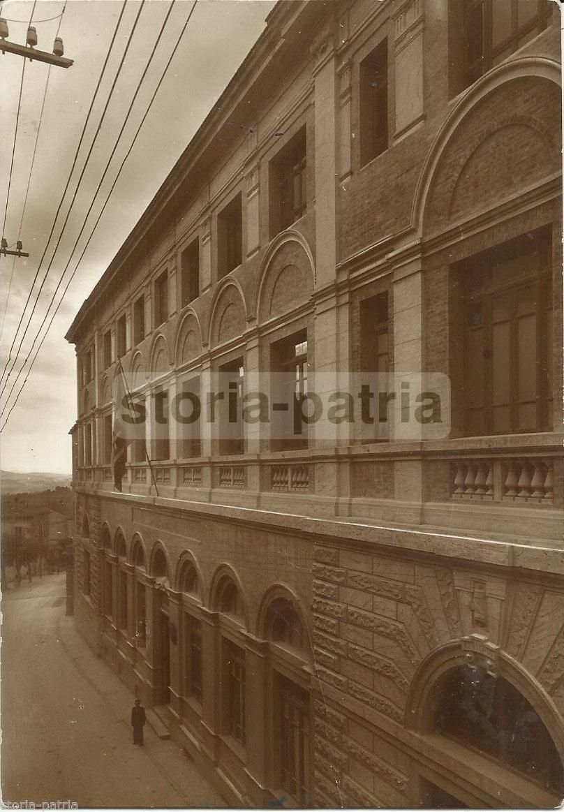 Fotocartolina Convitto Montani Fermo, Anni '30, Alterocca Terni