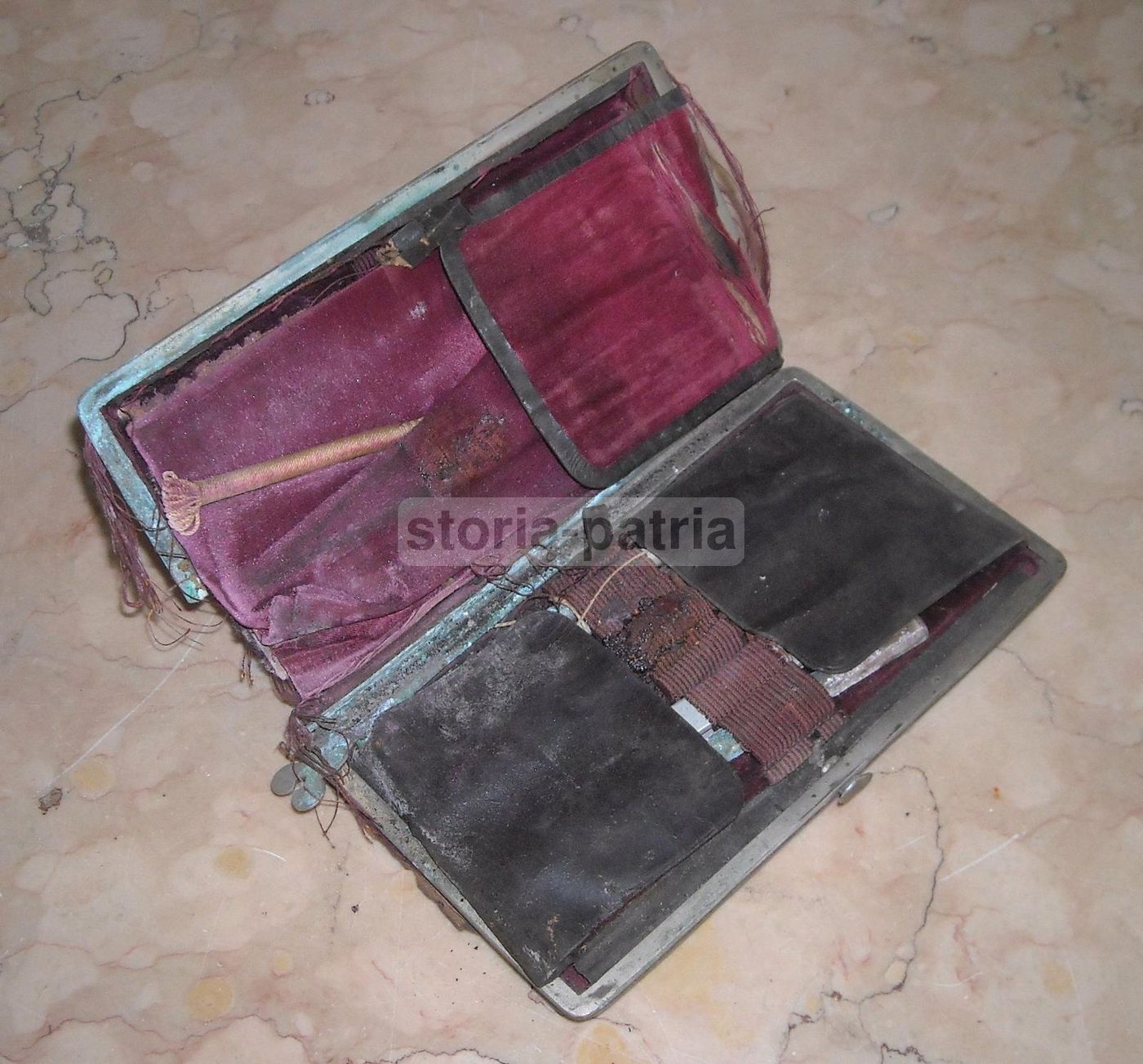 Astuccio Antico Medico Chirurgico Primo '900 Con Attrezzi Vari