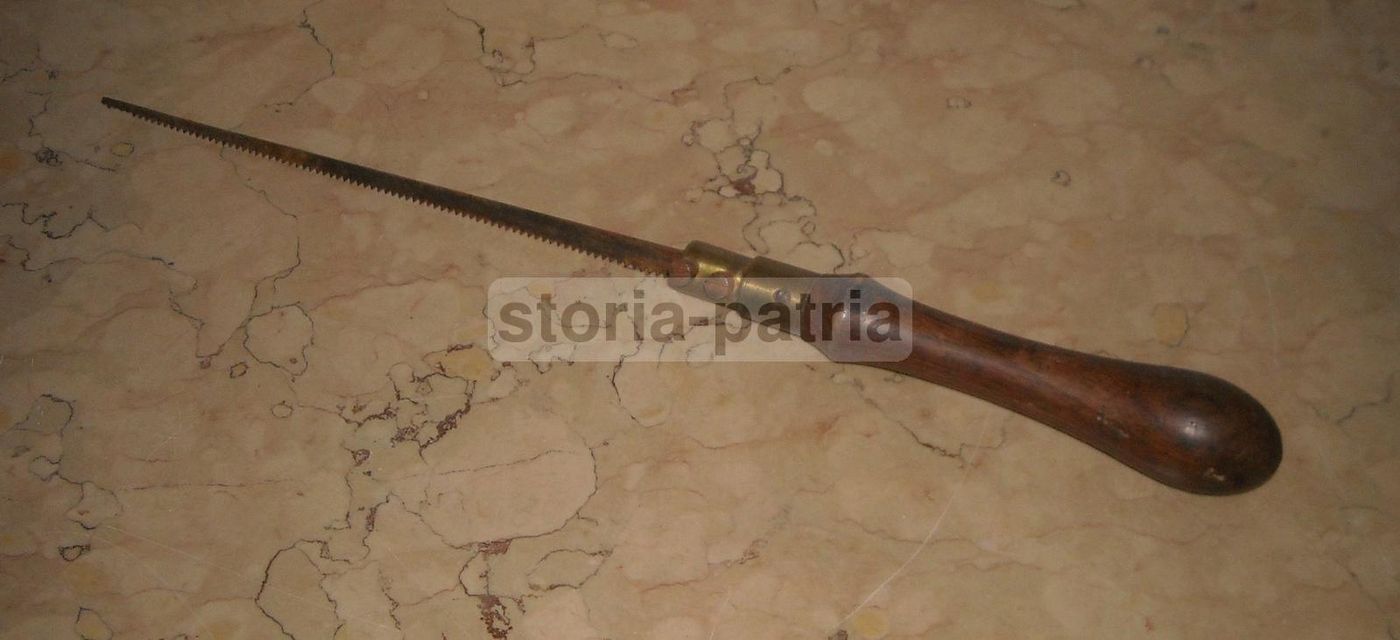 Seghetto Chirurgico Ortopedico Antico Con Lama Regolabile, XIX Secolo
