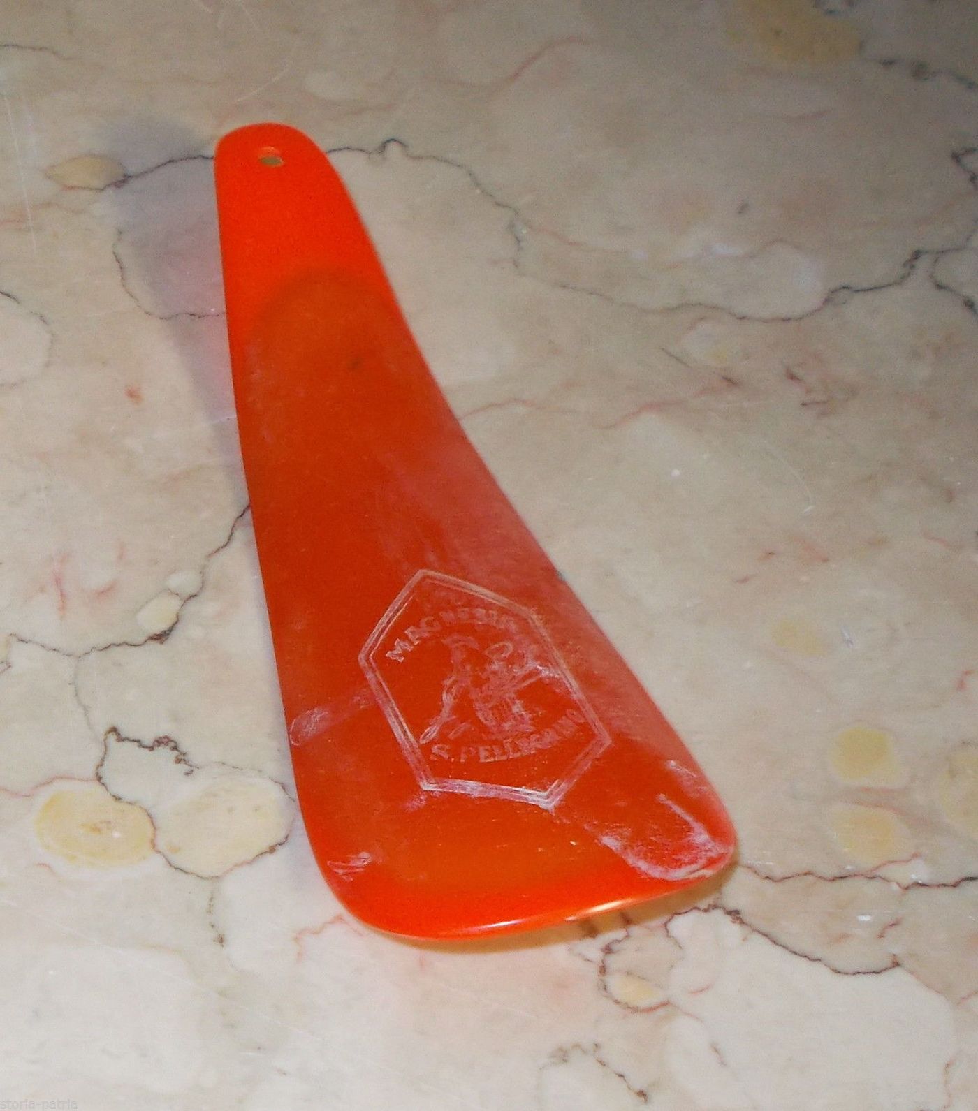 Calzante Pubblicitario Magnesia S. Pellegrino, Anni '30 '50