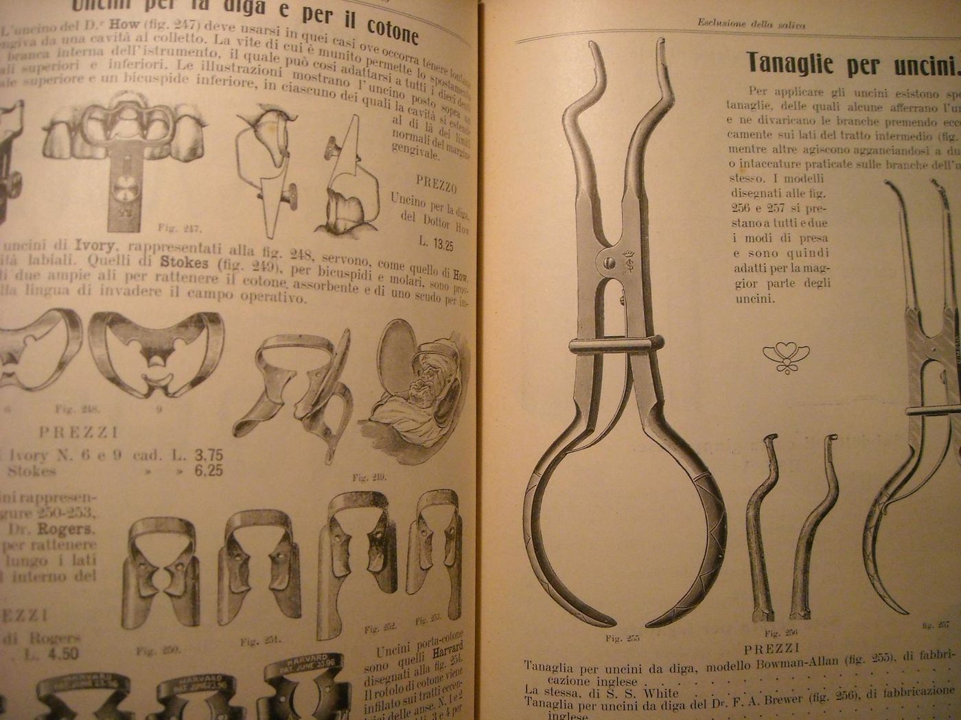 Catalogo Forniture Dentali Anni '20, Attrezzature Odontoiatriche
