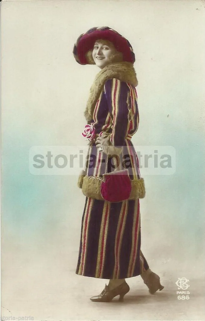 Illustrated Postcard Women's Fashion 1920s-1930s Art Nouveau Deco Style