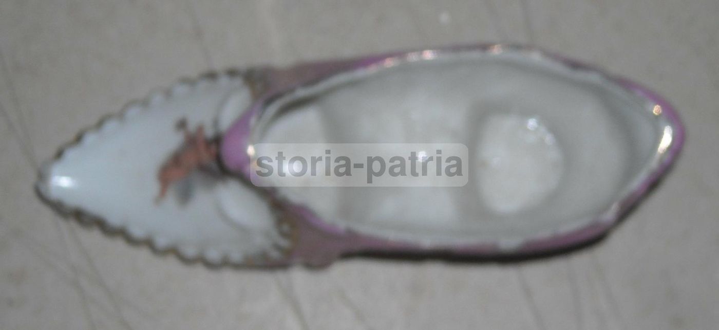 Mini Scarpa Decorativa In Porcellana Con Angelo, Anni '20