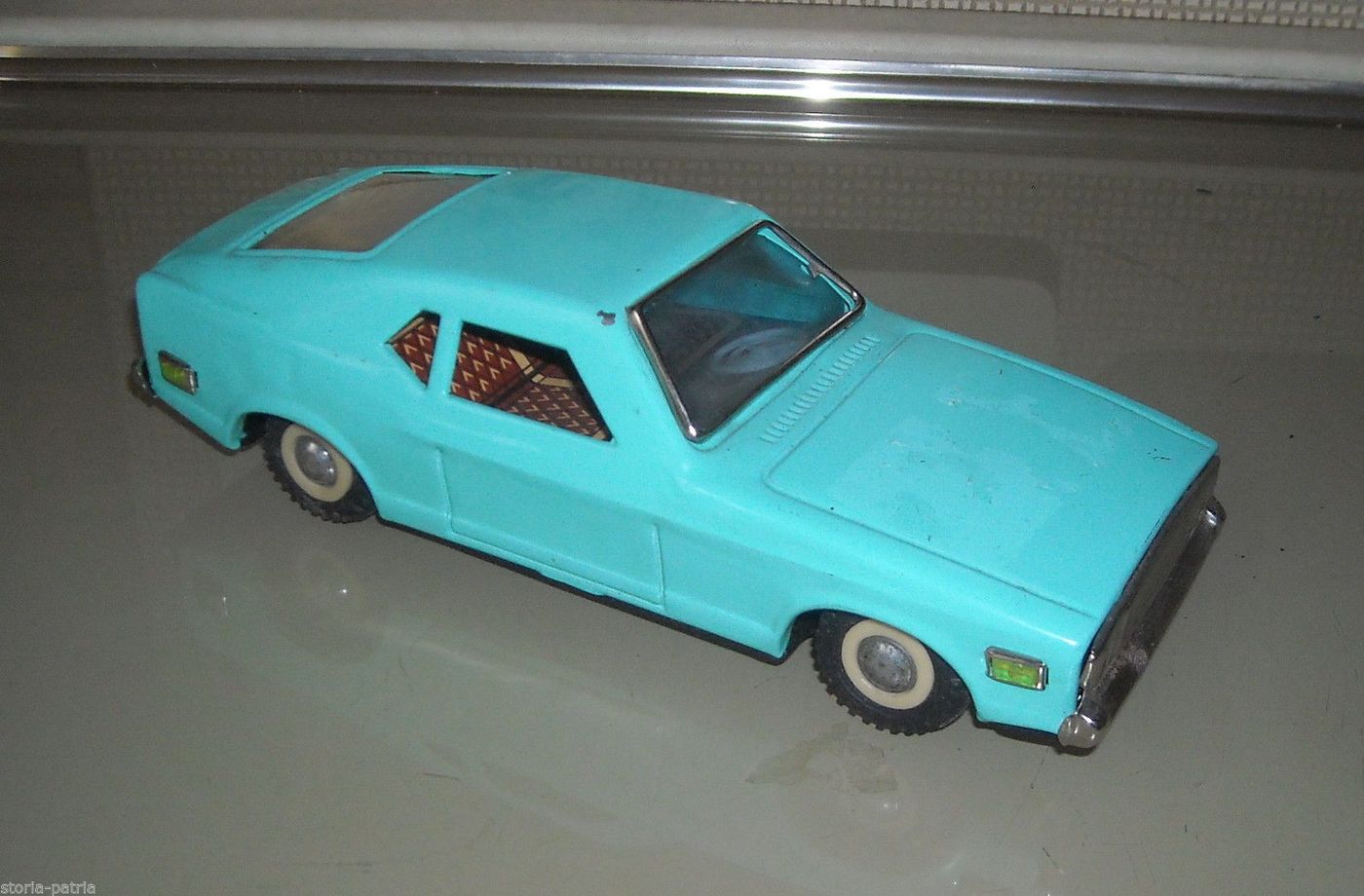 Automobilina d'Epoca In Latta Litografata, Anni '50