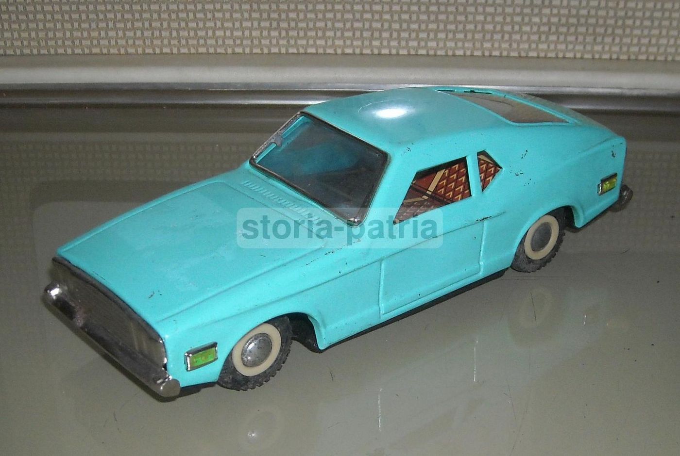 Automobilina d'Epoca In Latta Litografata, Anni '50