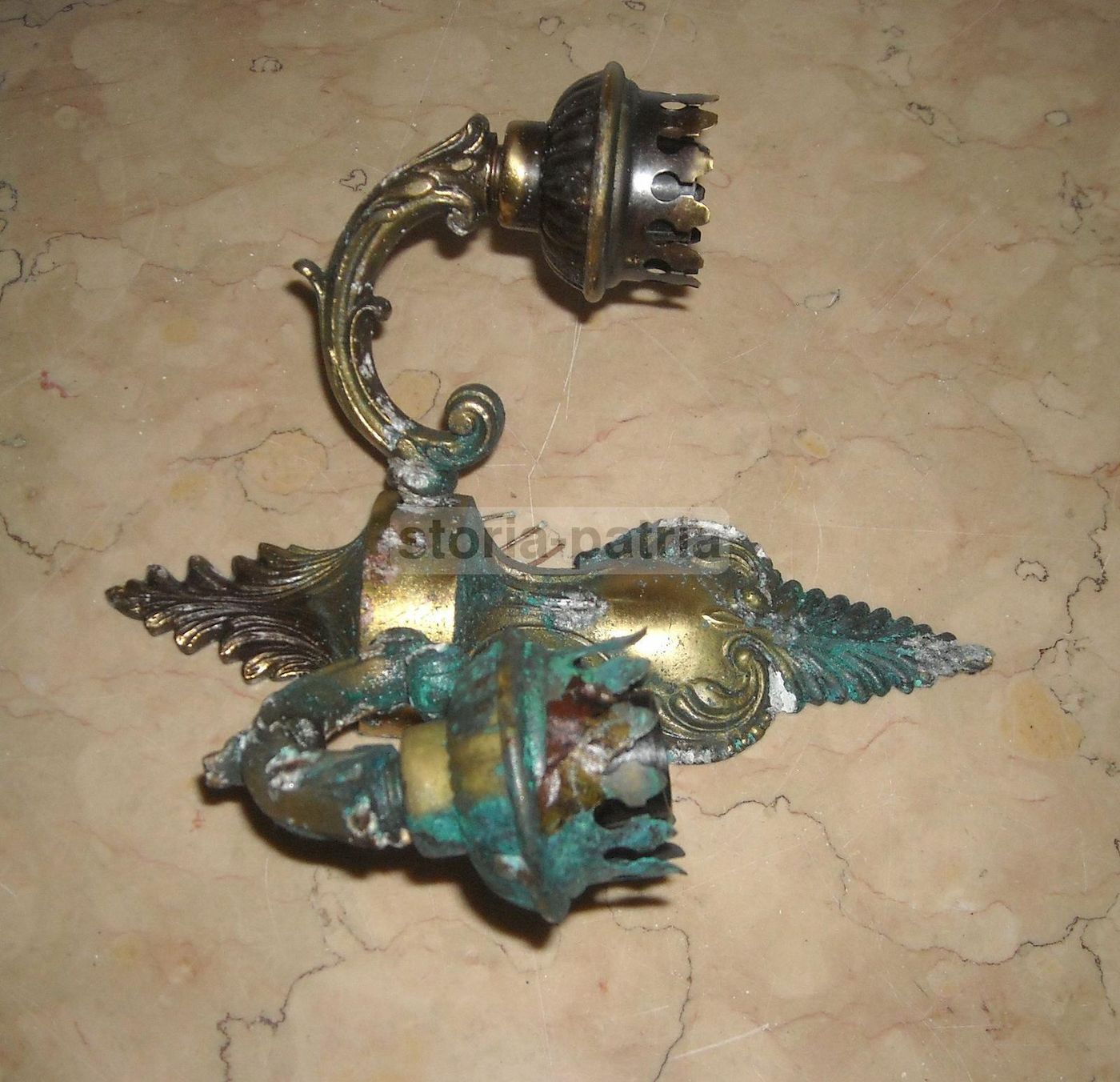 Applique Da Parete In Metallo Bronzato Stile Settecentesco Anni 50
