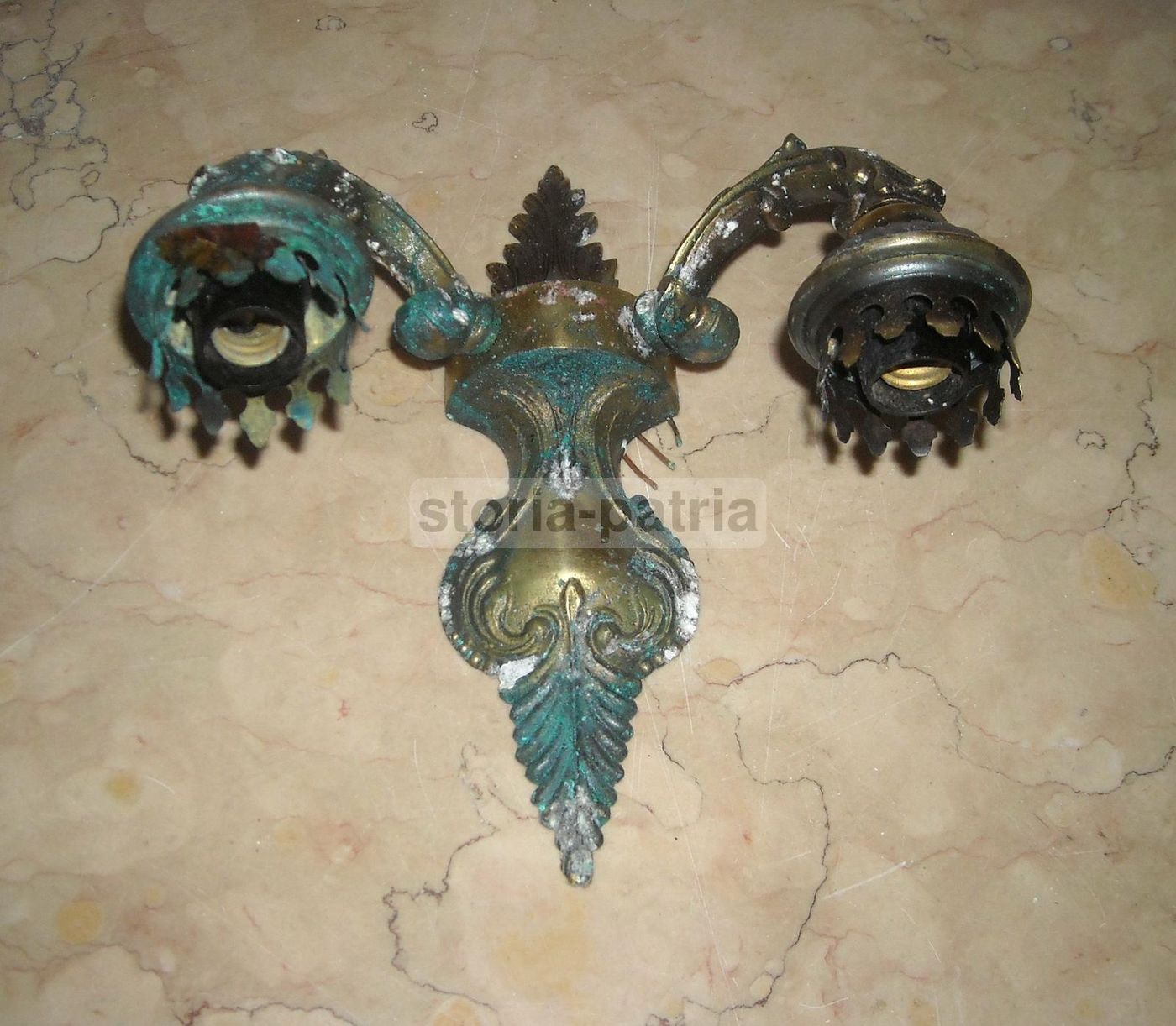 Applique Da Parete In Metallo Bronzato Stile Settecentesco Anni 50