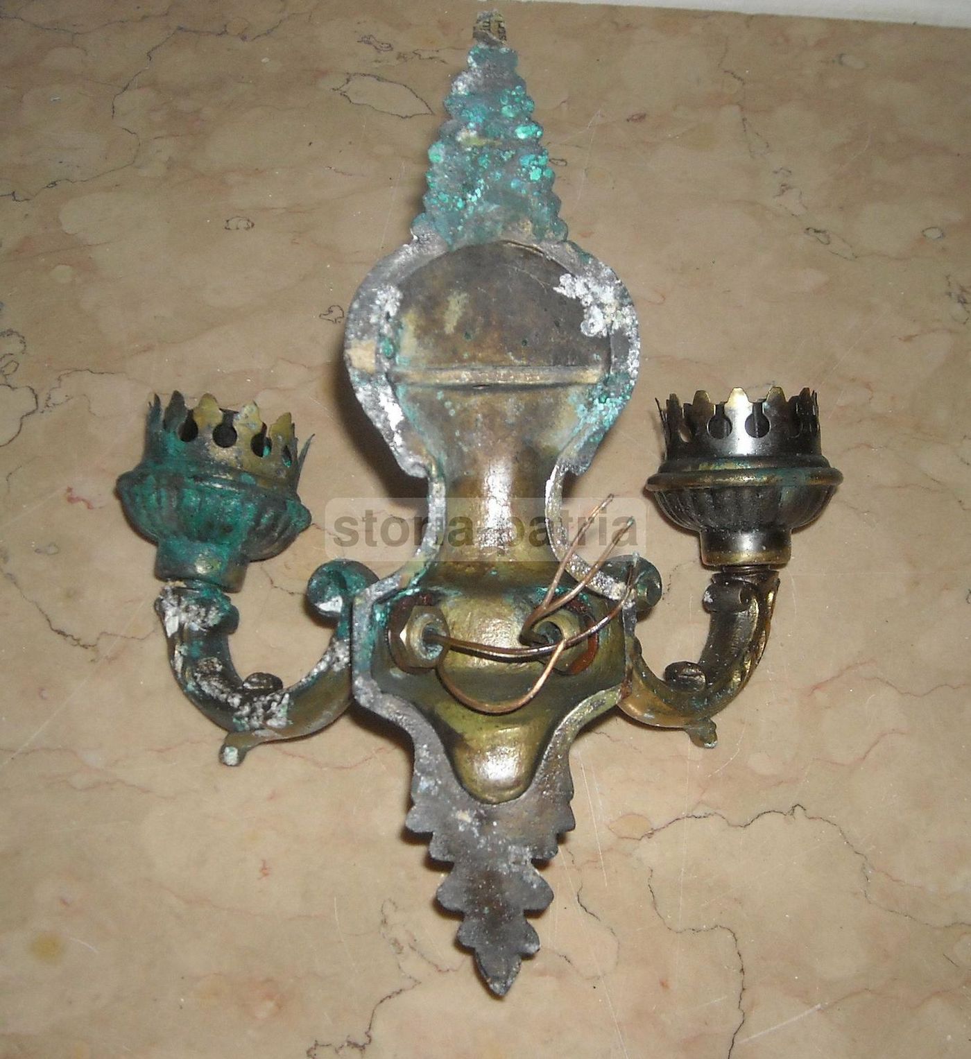 Applique Da Parete In Metallo Bronzato Stile Settecentesco Anni 50