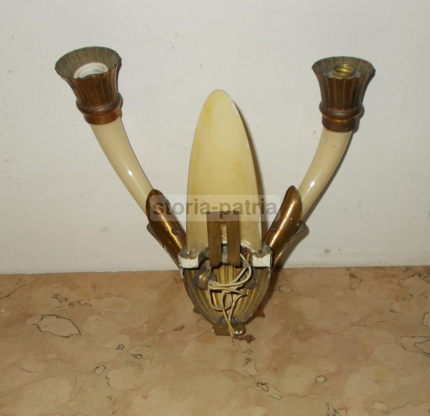 Applique Vintage Anni '50 In Ottone Dorato Stile Giò Ponti