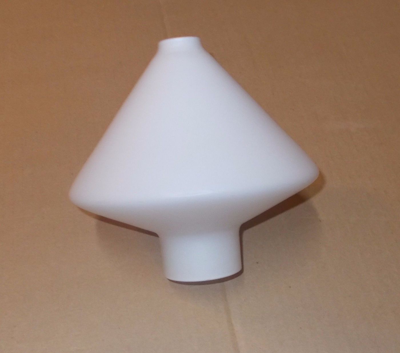 Coppa Per Lampada In Vetro Opalescente, Anni '50, Design Italiano