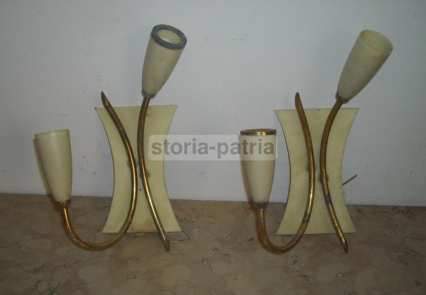 Coppia Lampade Applique Anni '50 '60 In Ottone Dorato E Modernariato