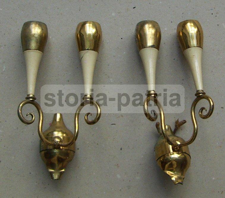Applique Vintage Anni '50 In Metallo Laccato E Ottone Dorato
