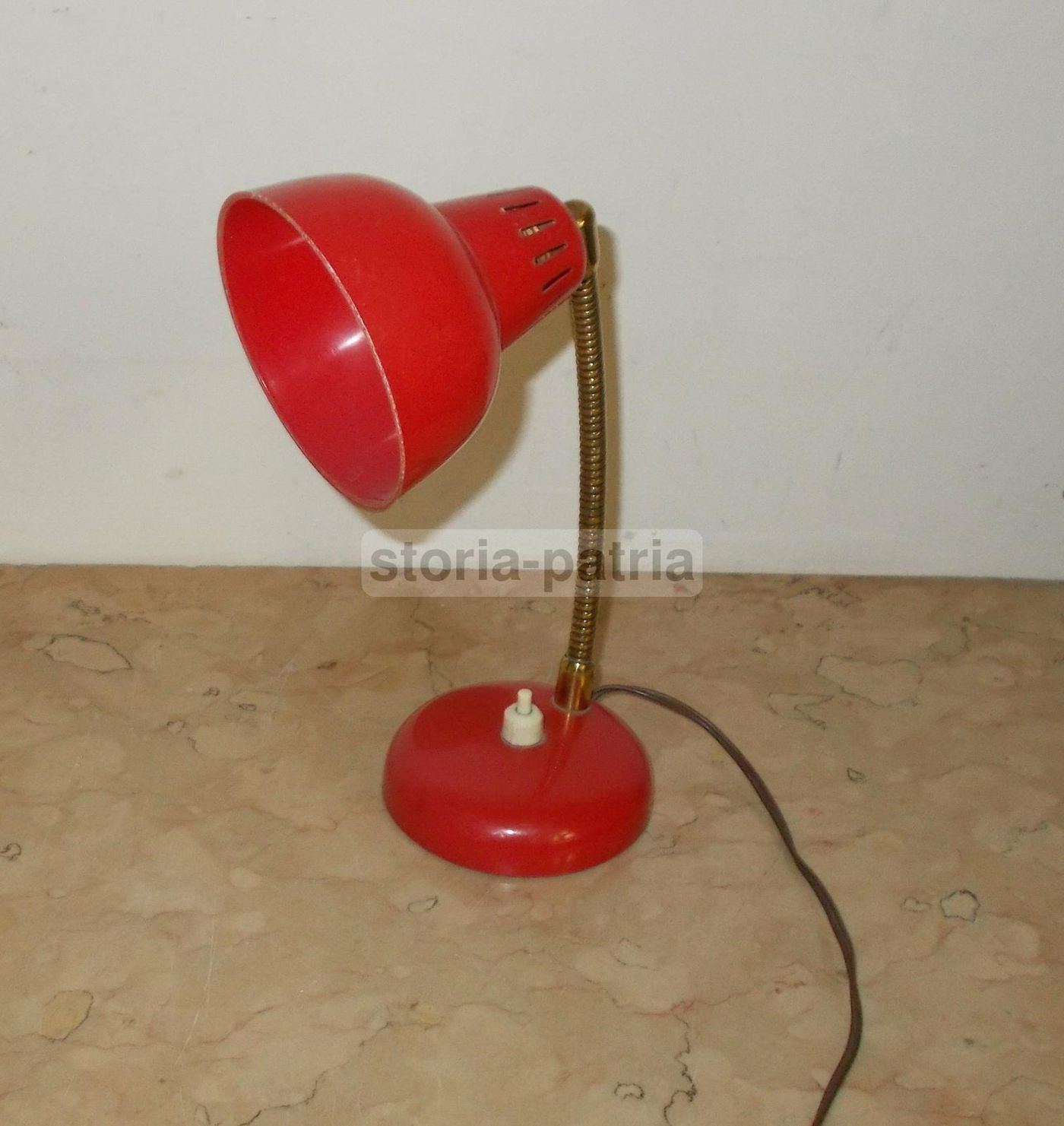 Lampada Da Tavolo Vintage In Plastica Rossa, Anni '60 '70