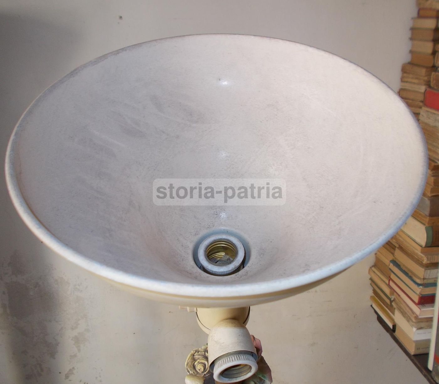 Lampada Piantana Anni '50 Con Decori Floreali In Ceramica E Ottone