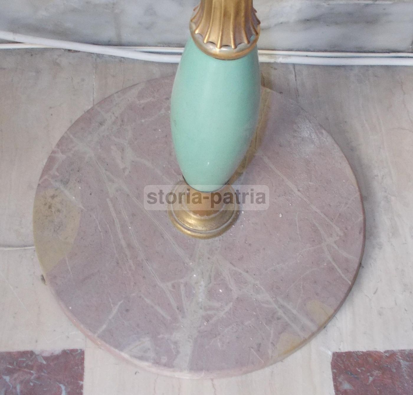 Lampada Piantana Anni '50 Con Decori Floreali In Ceramica E Ottone