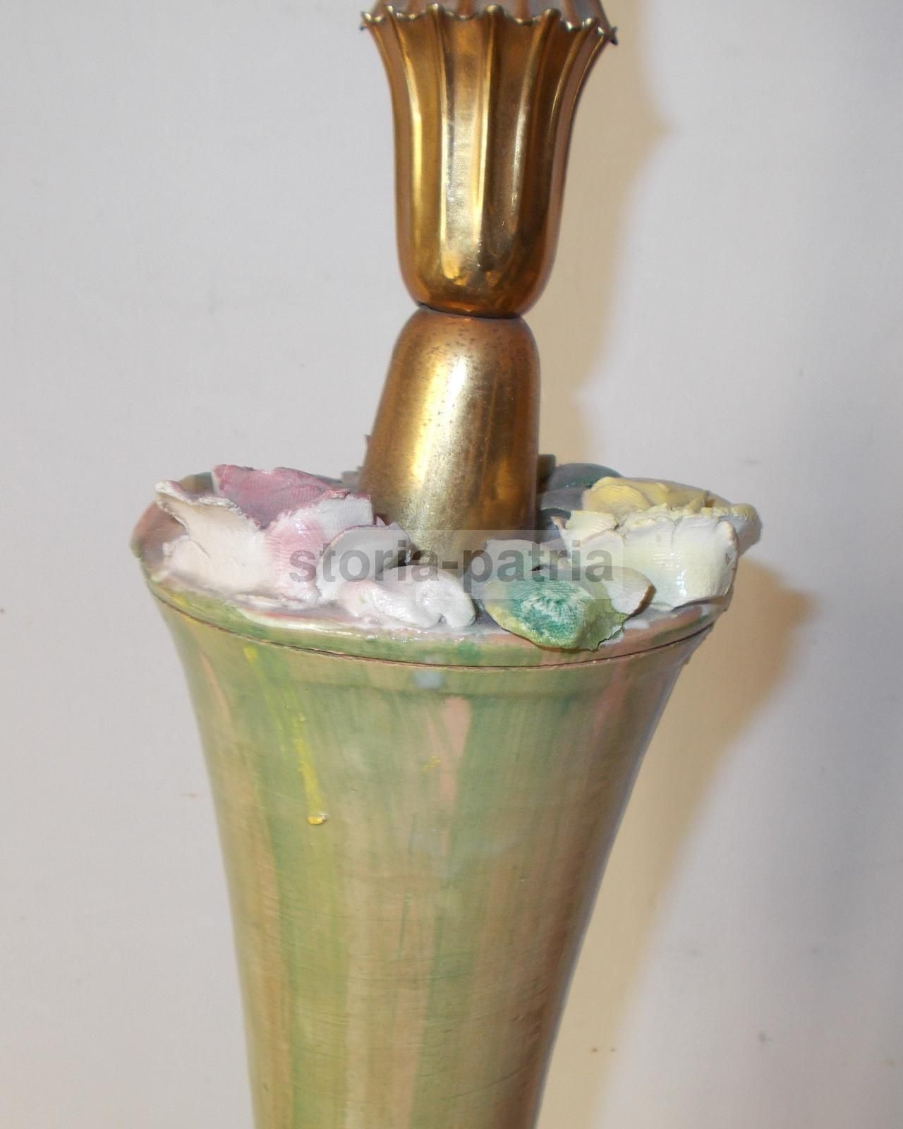 Lampada Piantana Anni '50 Con Decori Floreali In Ceramica E Ottone