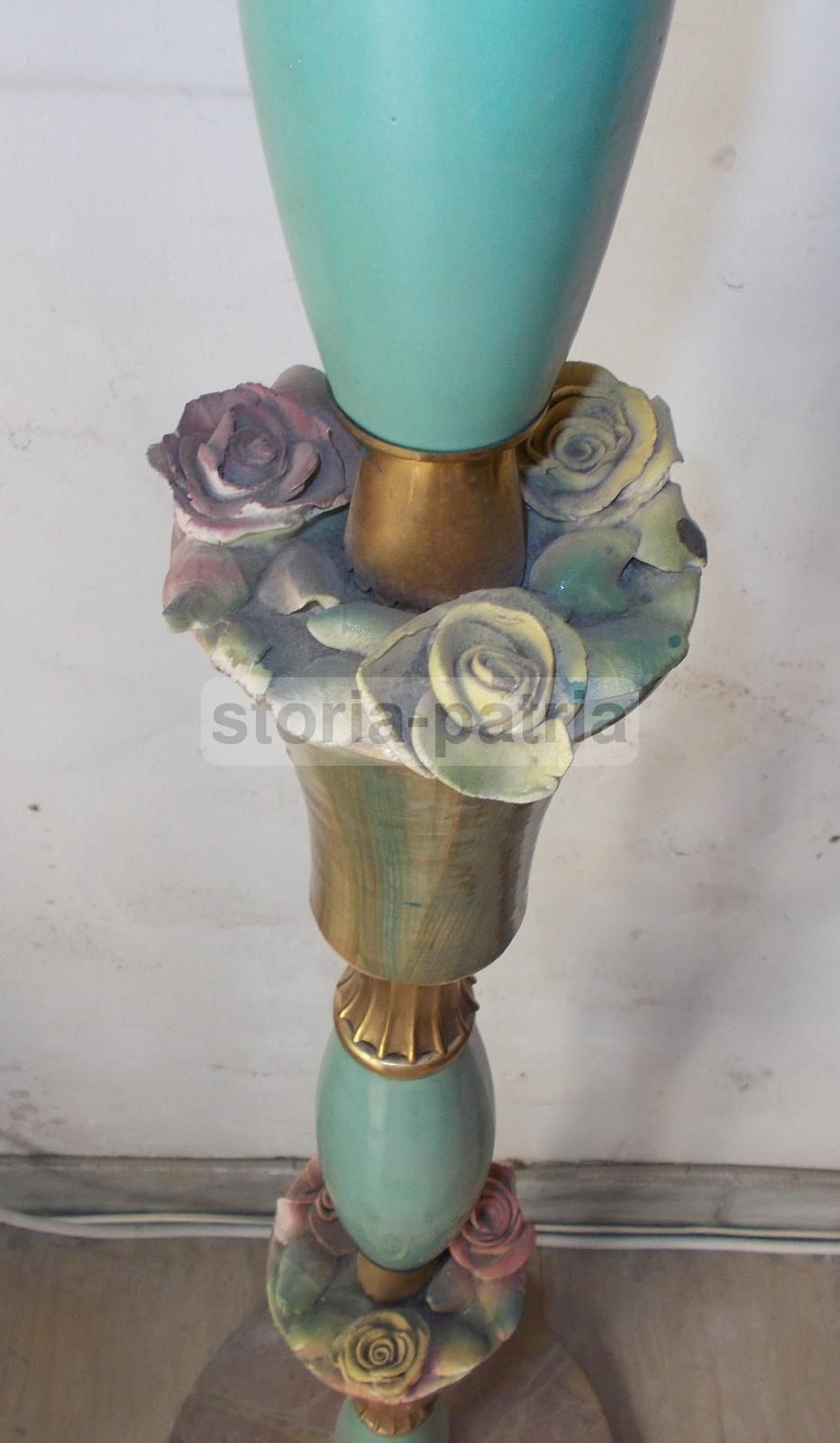 Lampada Piantana Anni '50 Con Decori Floreali In Ceramica E Ottone