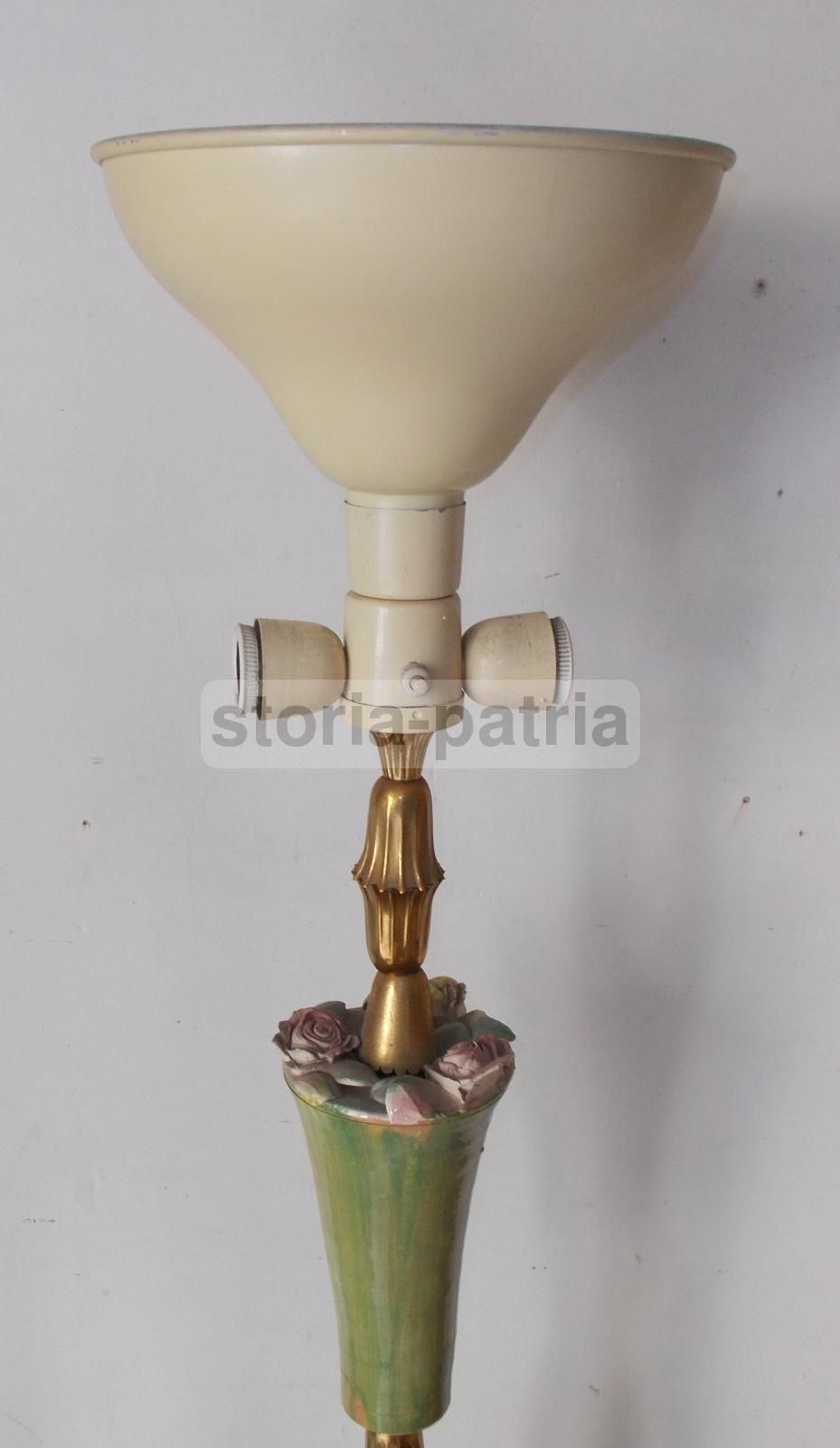 Lampada Piantana Anni '50 Con Decori Floreali In Ceramica E Ottone