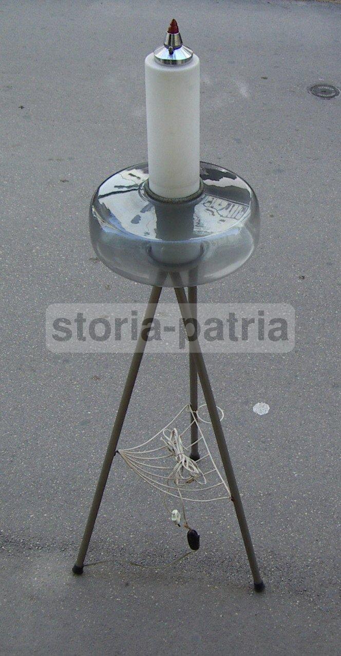 Lampada Piantana Vintage Anni '60 Con Portariviste Cromata E Vetro