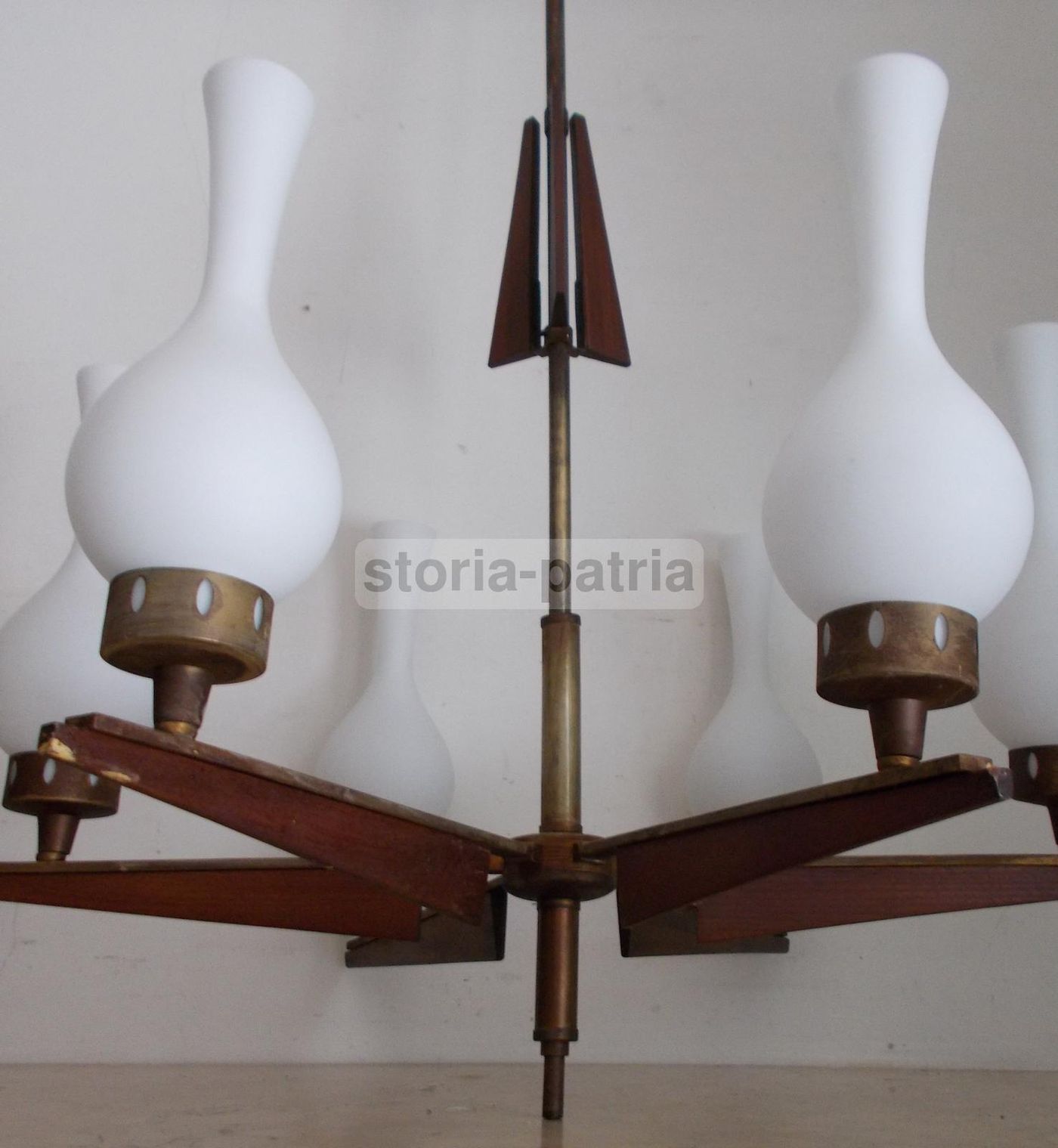Lampadario Vintage Sei Luci Ottone Brunito E Vetro Anni '50 '70