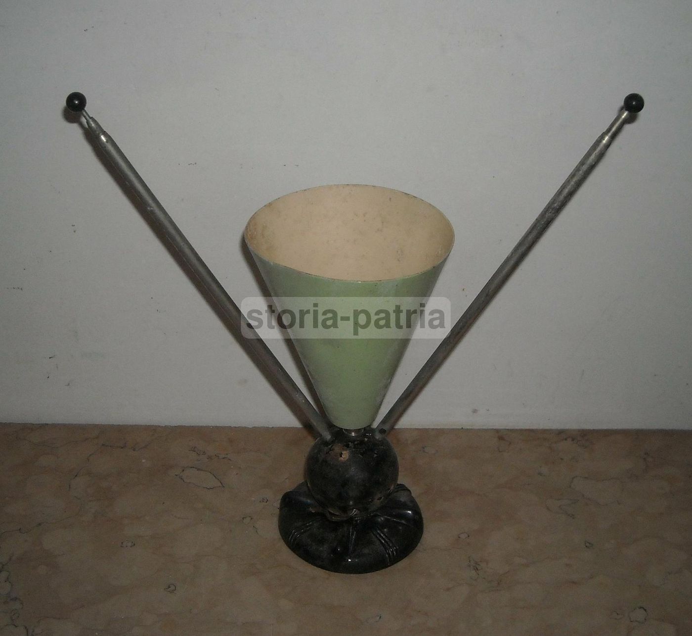 Lampada Vintage Con Antenne Radio TV Anni 50 60 Design Italiano