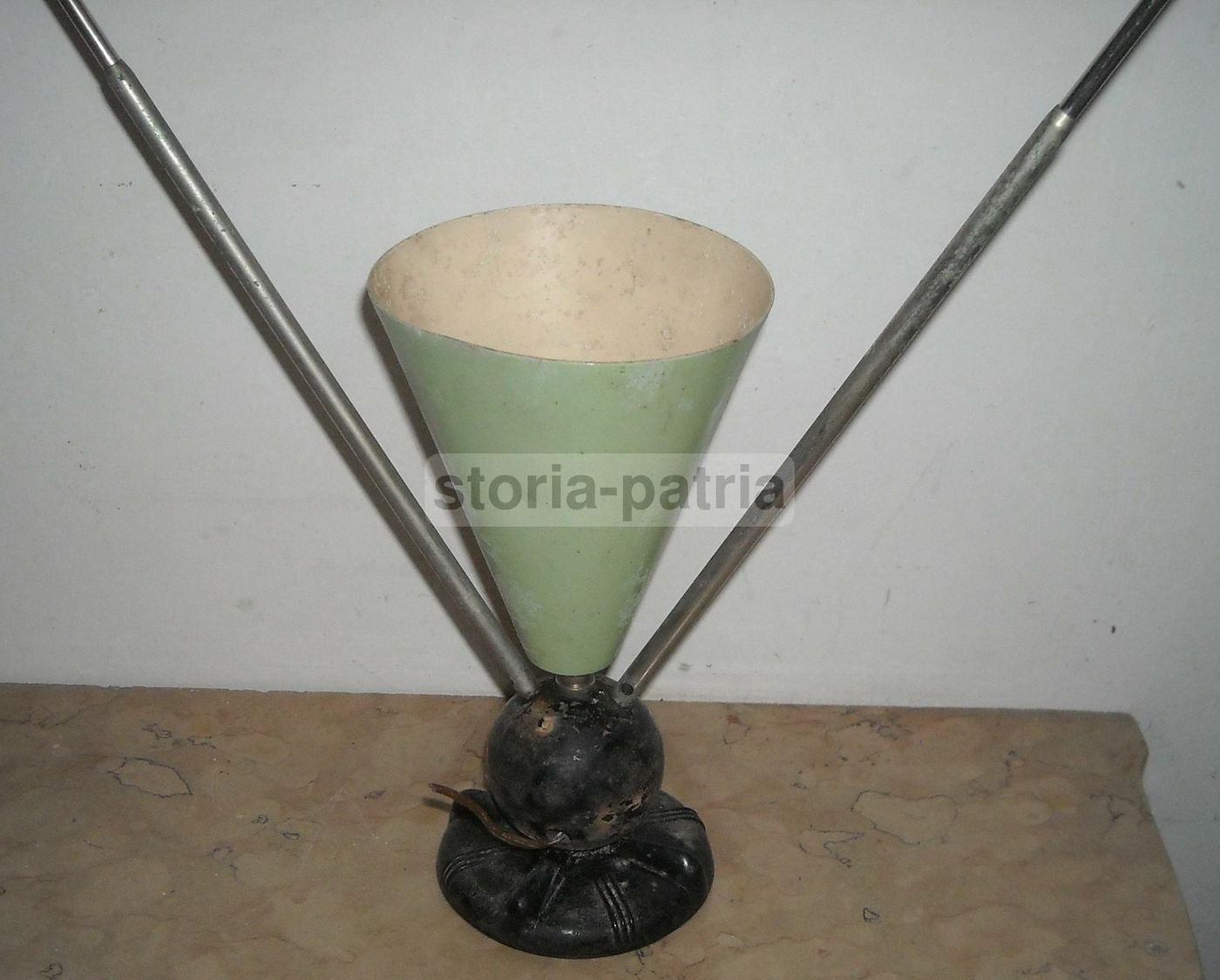 Lampada Vintage Con Antenne Radio TV Anni 50 60 Design Italiano