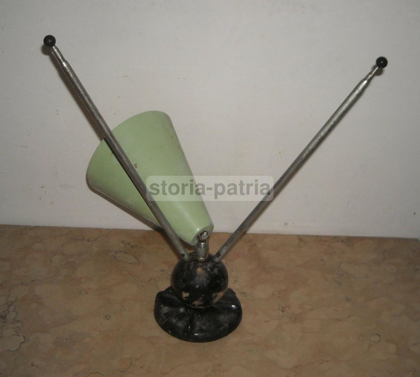 Lampada Vintage Con Antenne Radio TV Anni 50 60 Design Italiano