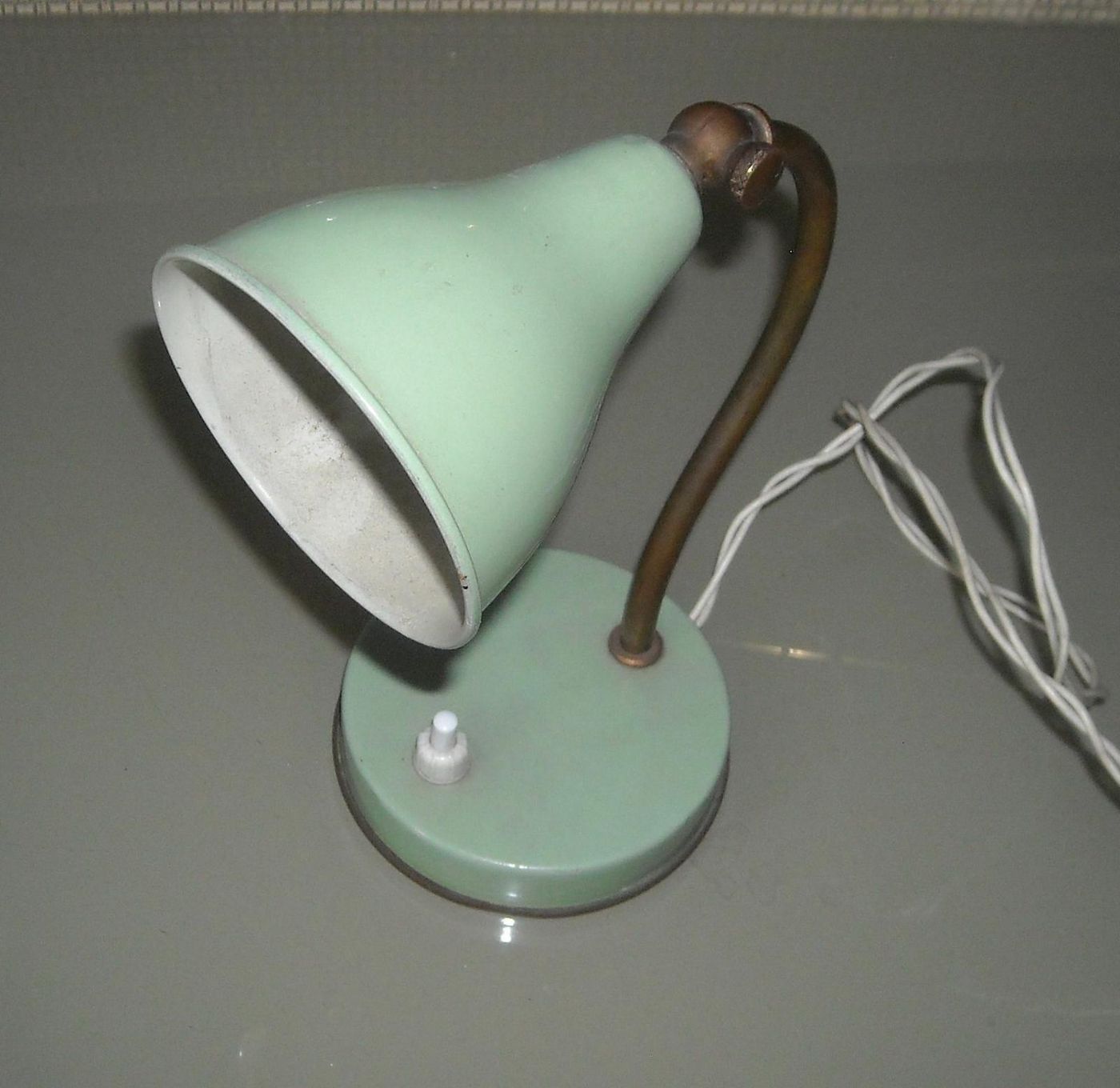 Lampada Da Tavolo Vintage Anni '50 Stile Stilnovo Verde Chiaro