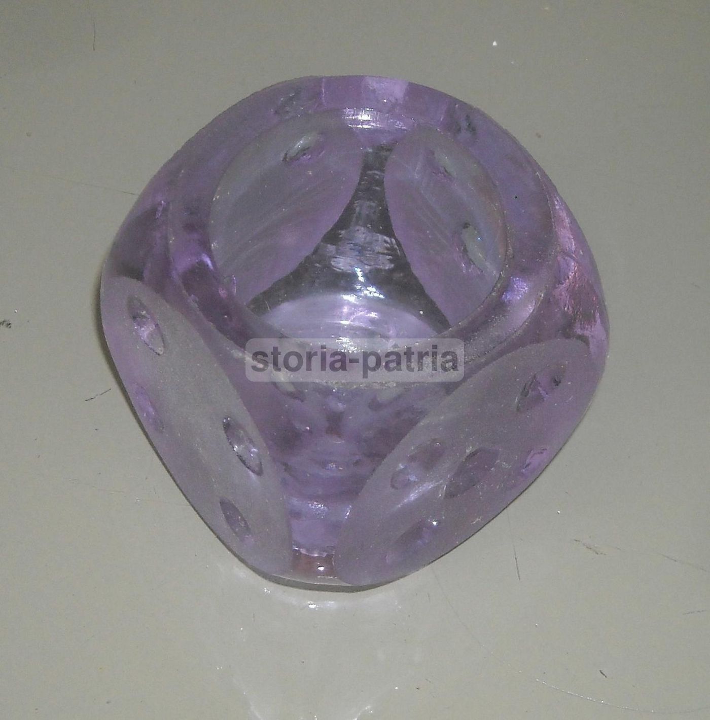 Soprammobile A Forma Di Dado In Vetro Kristal Hand Cut, Anni '70
