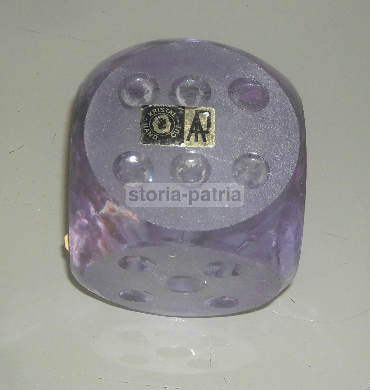 Soprammobile A Forma Di Dado In Vetro Kristal Hand Cut, Anni '70