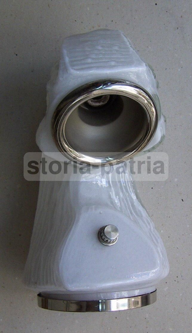 Lampada Vintage In Vetro Modellato Anni '70, Design Italiano Con Base Cromata