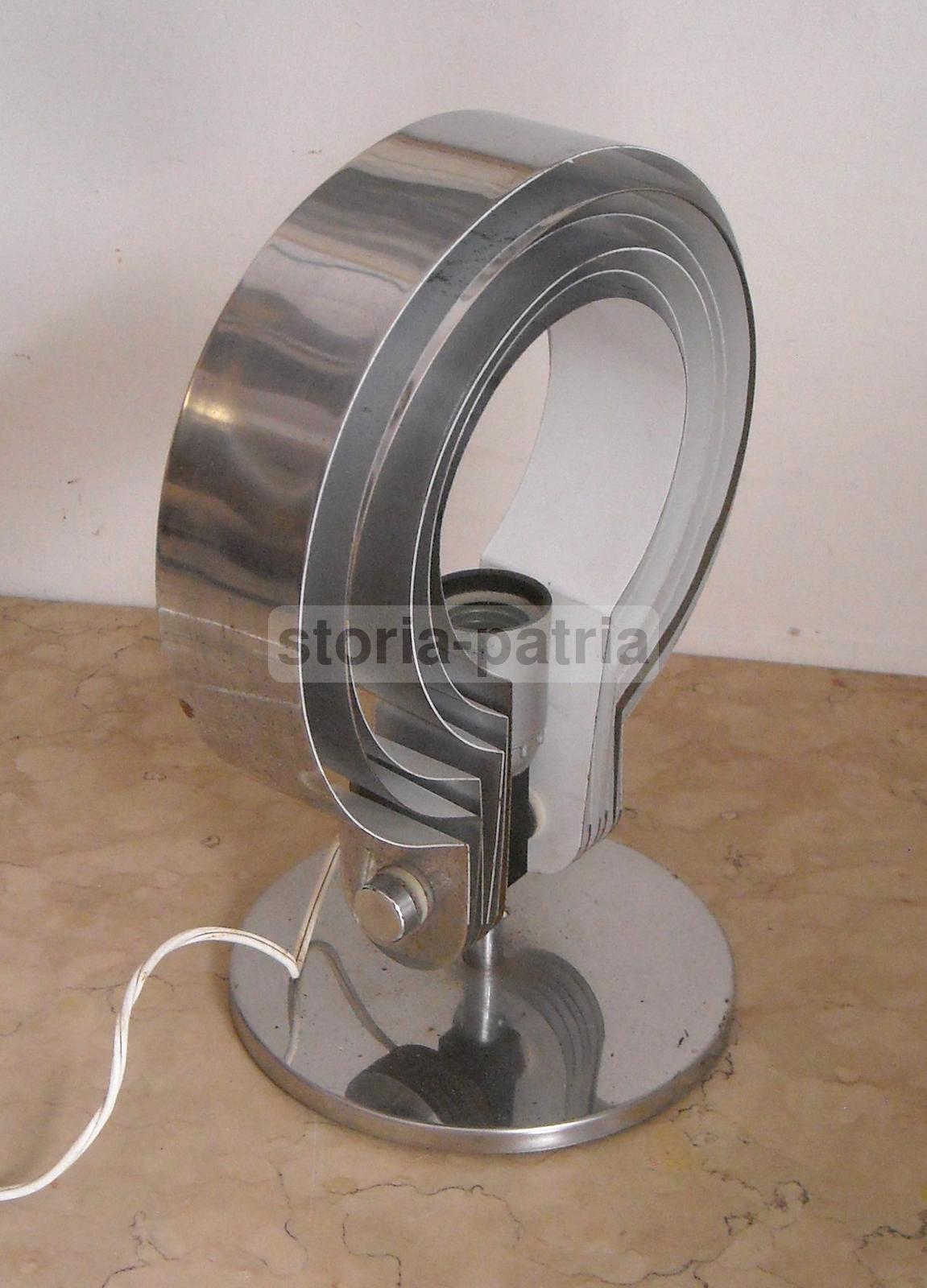 Lampada Da Tavolo Vintage A Lamelle Orientabili In Metallo Cromato