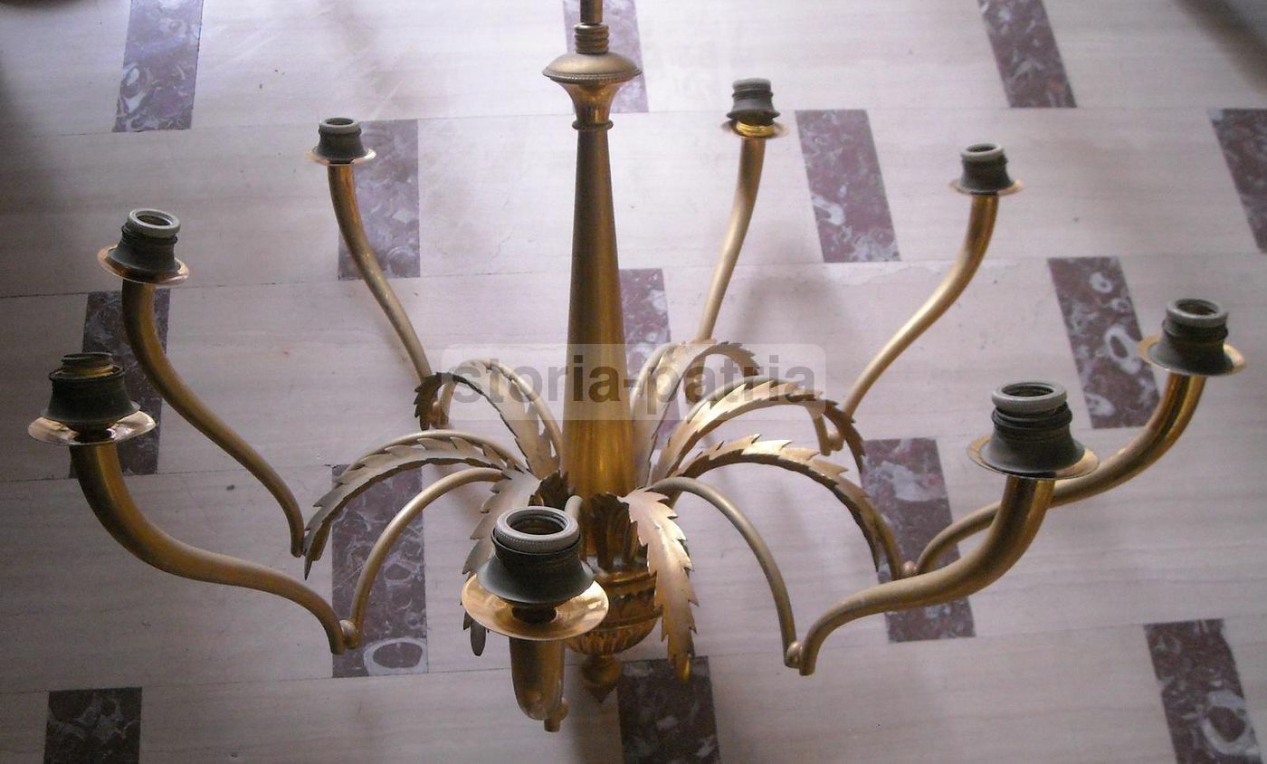 Lampadario Vintage In Ottone Dorato A Otto Luci, Anni '50