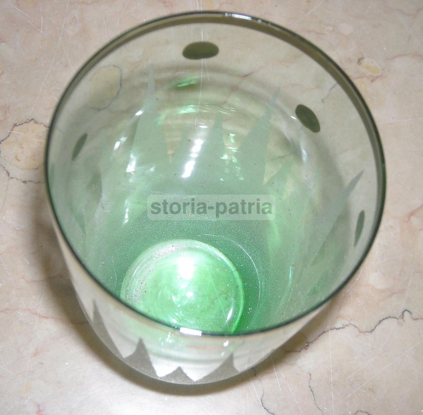 Bicchiere In Vetro Verde Con Decori Oro, Anni '50, Murano