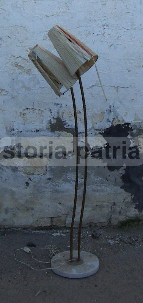 Lampada Da Pavimento Vintage In Ottone E Marmo, Anni 1950 1960, Italia