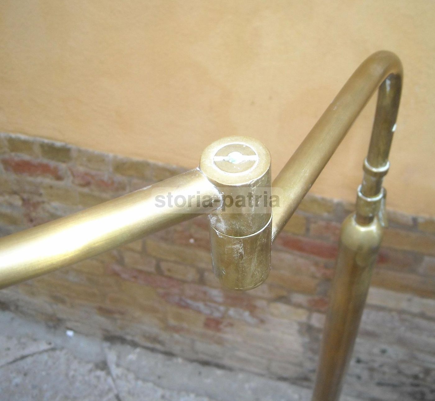 Lampada Da Pavimento Piantana In Ottone, Anni '60 '80, Design Italiano