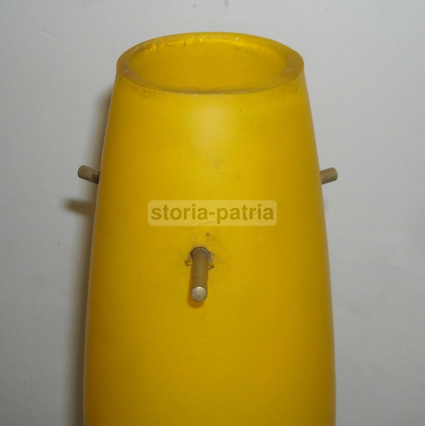 Lampada In Vetro Bicolore Bianco E Giallo, Anni '60