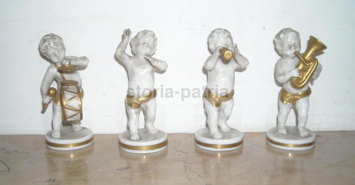 Quattro Sculture In Porcellana Capodimonte: Musicisti Di Un'Orchestra