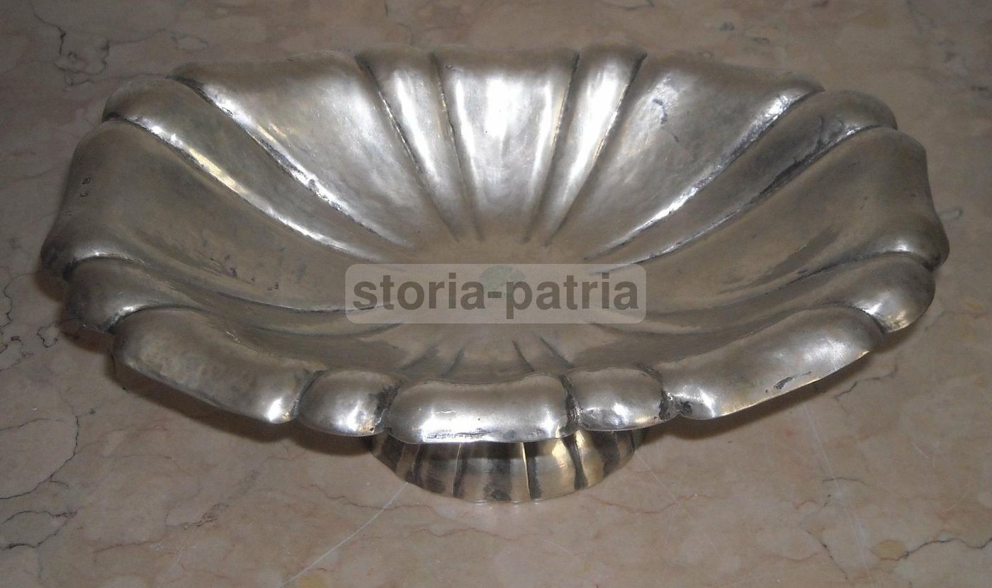 Soprammobile In Argento Stile Settecento Napoletano