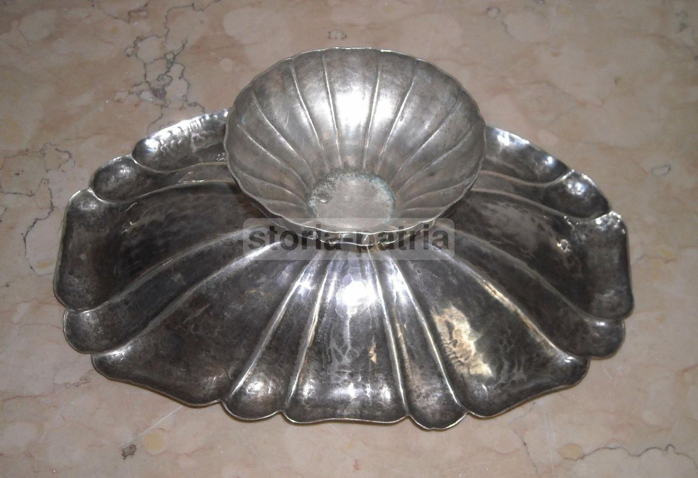 Soprammobile In Argento Stile Settecento Napoletano