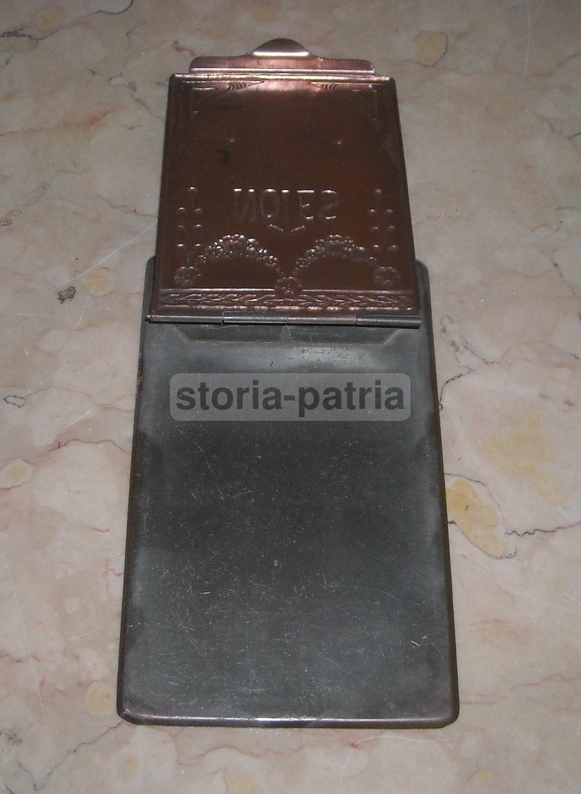 Porta Block Notes Liberty Napoli: Mobilificio Porcelli, Primo '900