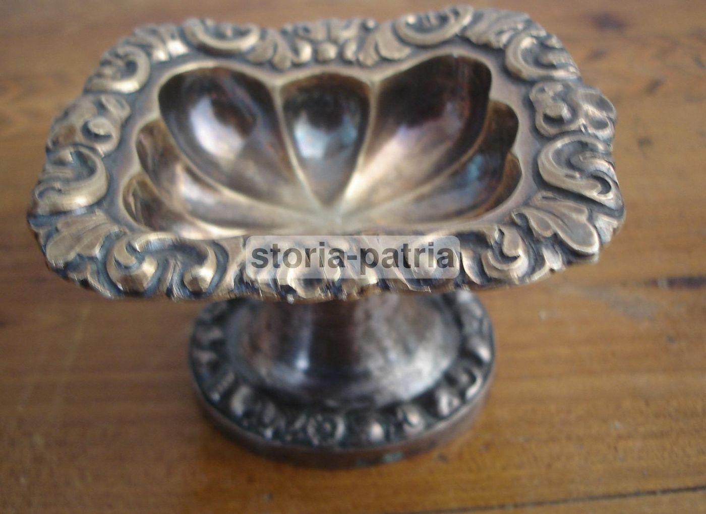 Saliera Antica Napoletana In Argento 800 Con Punzoni Originali