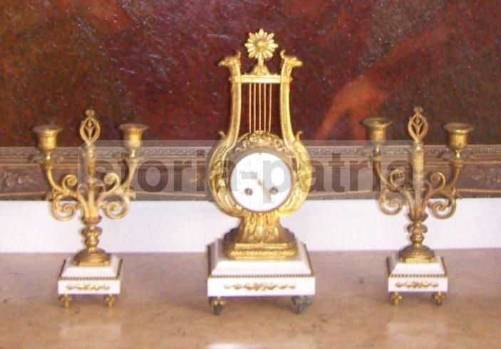Orologio Da Tavolo Antico B. Mazzarella Napoli Milano Con Candelabri