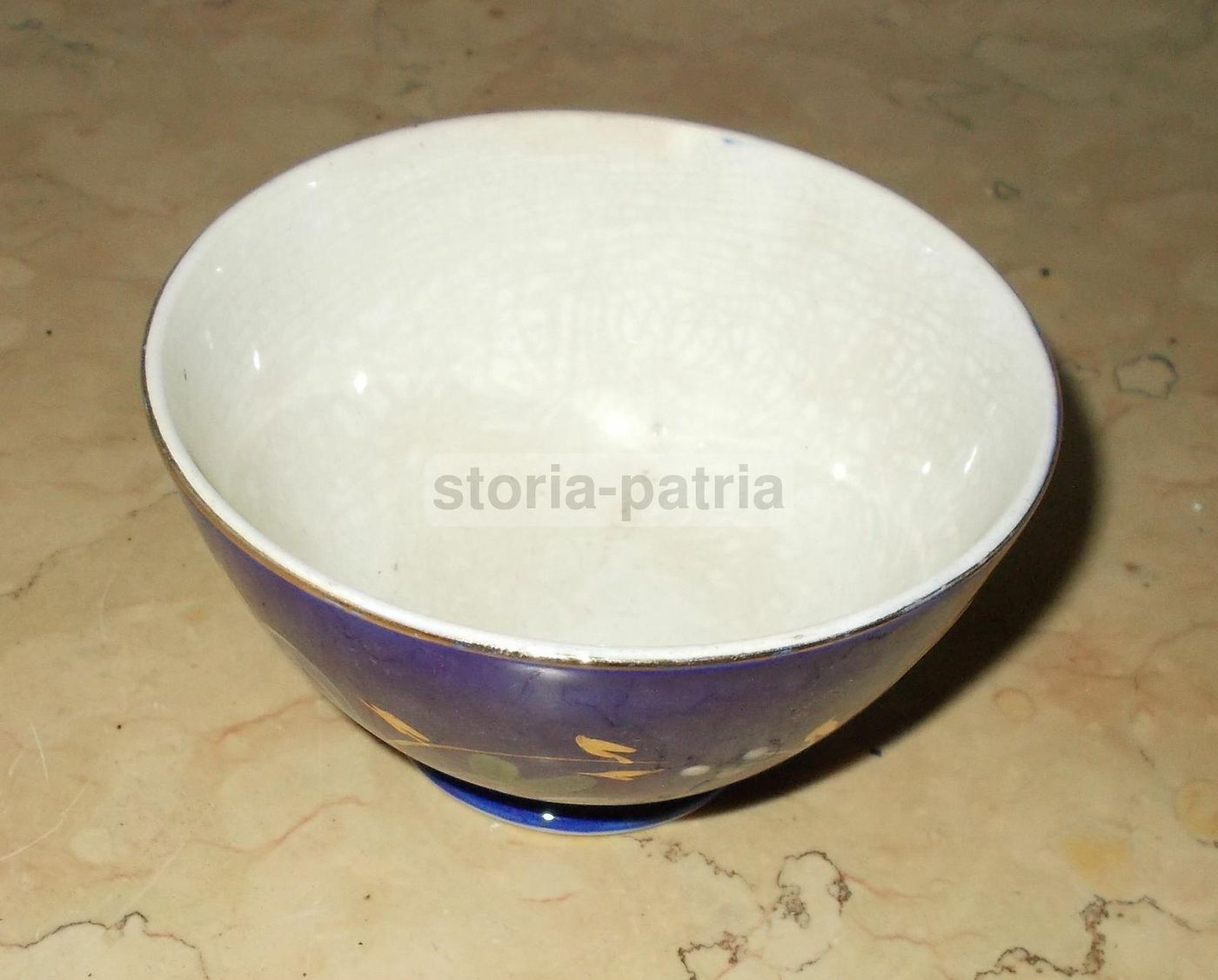 Tazza Antica Opaque De Sarreguemines Con Stemma Araldico